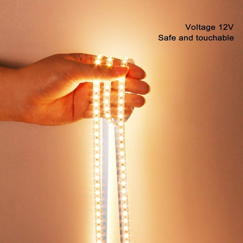 2835 Source lumineuse à bande LED 5M/Roll DC 12V/24V PCB blanc émettant de la couleur pour l'éclairage intérieur