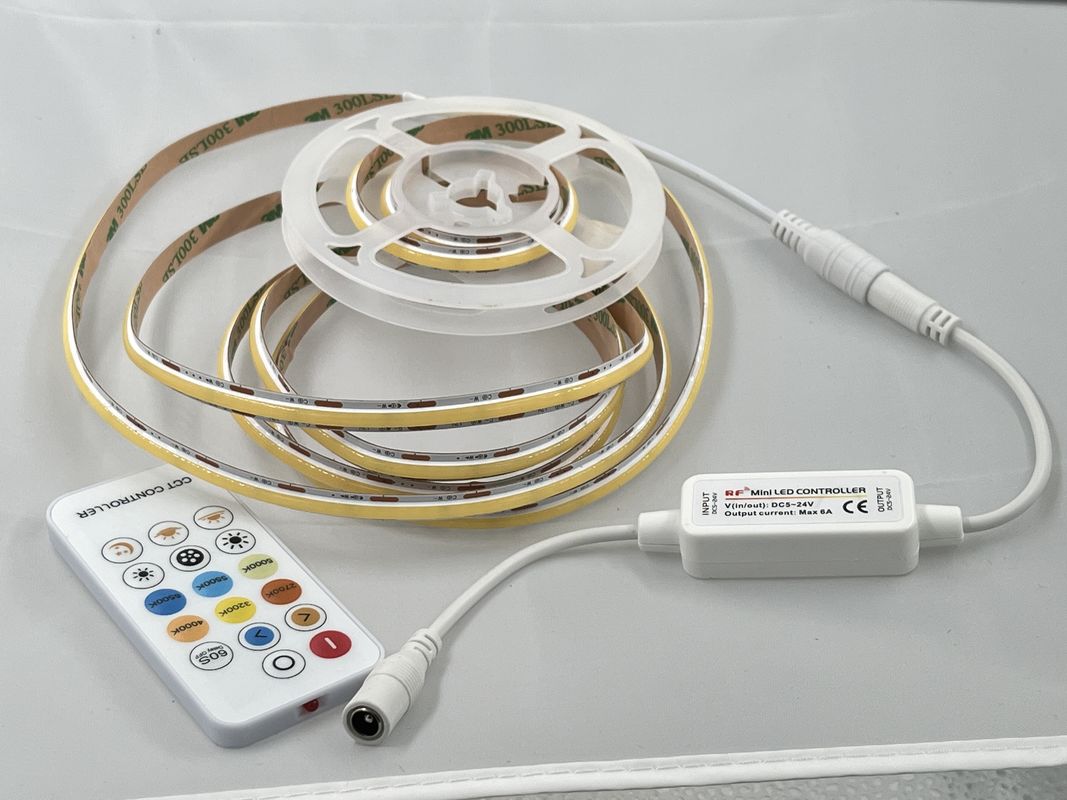 90 CRI COB 560leds CCT bande LED atténuée 8 mm PCB pour économiser l'énergie éclairage écologique en Europe