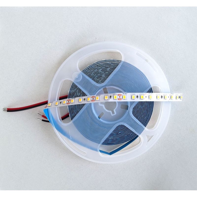 5m/roll SMD2835 Flexible LED bande 120LEDs Directement de l'usine Bonne qualité 8mm PCB IP20 Décoration intérieure