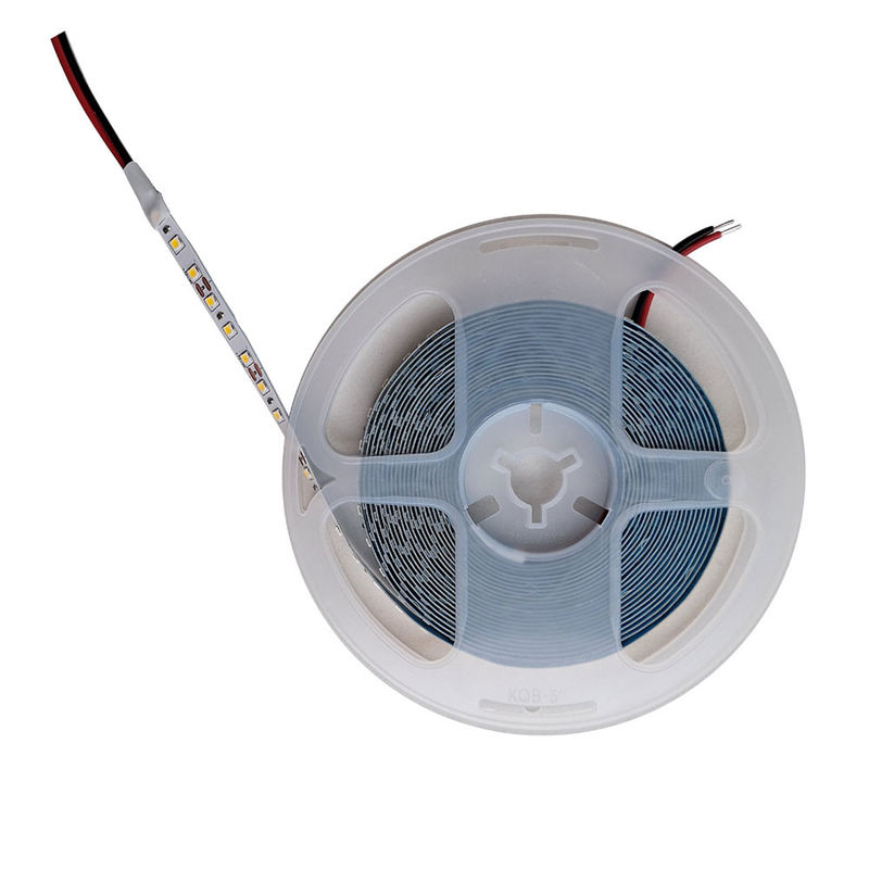 PCB blanc étanche à l'eau 2835 bande LED 120LED couleur émettrice 3000K/4000K/6000K 5m/roll 120° Angle du faisceau