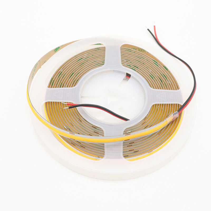 L'éclairage intérieur est équipé d'une bande de LED à LED à LED à LED à LED à LED à LED à LED à LED à LED à LED