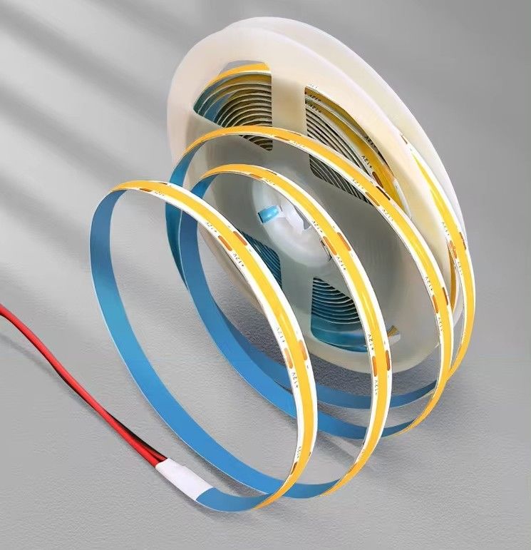 L'éclairage intérieur est équipé d'une bande de LED à LED à LED à LED à LED à LED à LED à LED à LED à LED à LED