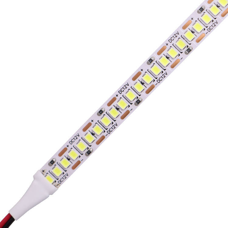 2835 240 leds par mètre LED Strip Light 80Ra 5m/Roll IP20 Éclairage intérieur