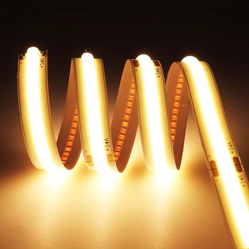 L'éclairage de la lampe est de 90lm/w.