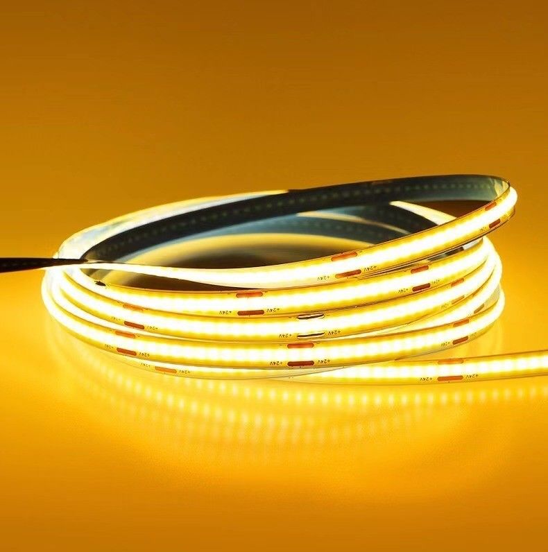 12v 24v 480 led Ce Rohs 3 Flexible Light Cob Led Strip avec atténuateur et support d'atténuation