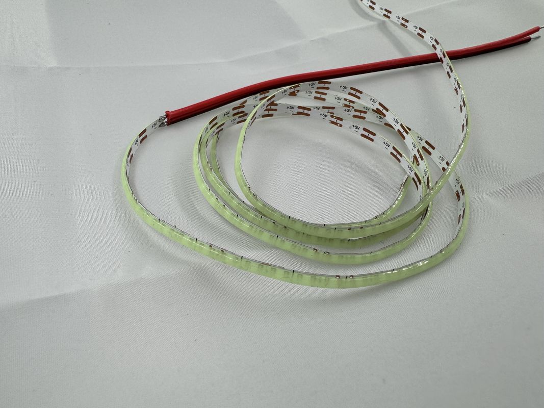 Bandes LED COB de haute luminosité de 12 V à 5 V avec un CRI élevé et une température de couleur de 2700 k-6500 k