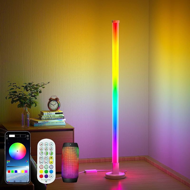 2023 Design Smart Home Lighting Lampes de sol de coin pour un éclairage intérieur décoratif moderne