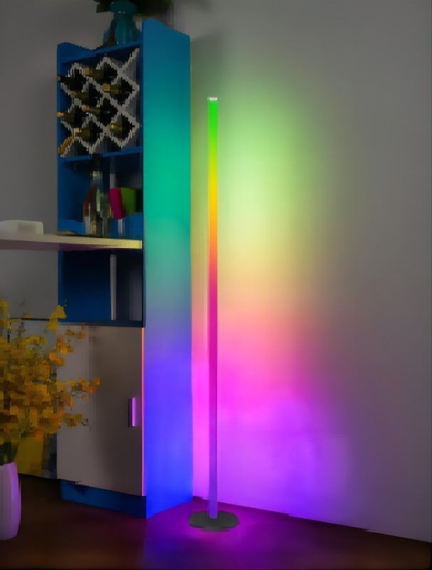 Lampe de sol de coin de salon moderne avec télécommande et tension d'entrée AC 85-265V