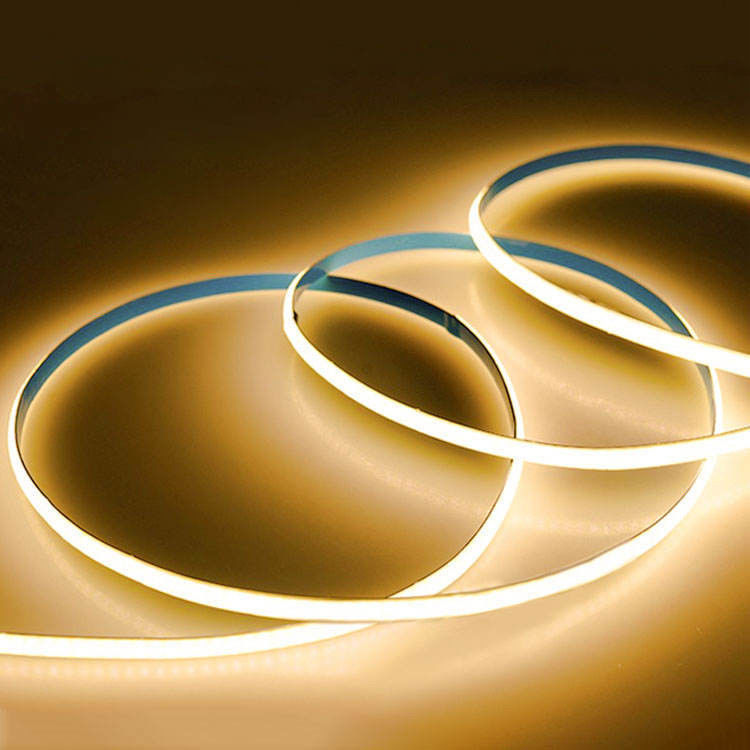 Éclairage intérieur bande LED COB blanche chaude de 8 mm de largeur avec matériau de résistance LED FPC