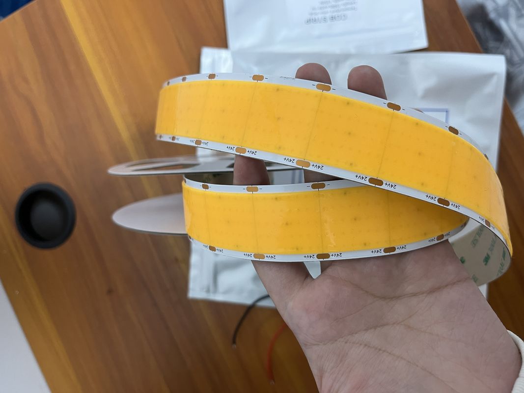 1600 LEDs 24V 2700K 3000K 4000K 6000K Unique couleur coupeable Cob LED bande 30mm largeur